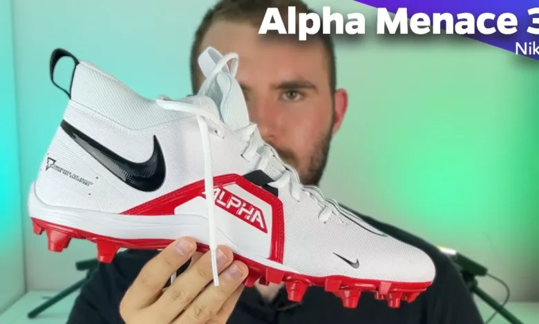 Alpha Menace Pro 3 Men Football Cleats